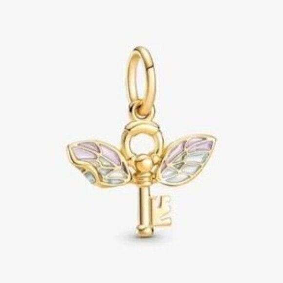 Pandora Harry Potter, Winged Key Pendant - Picture 3 of 4